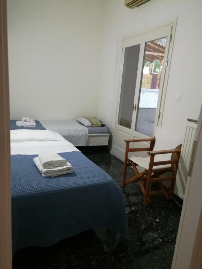 Danesi House Apartment เลโอนีดีออน ภายนอก รูปภาพ